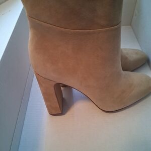 Steve Madden Tan Suede Block Heel Tall Boots